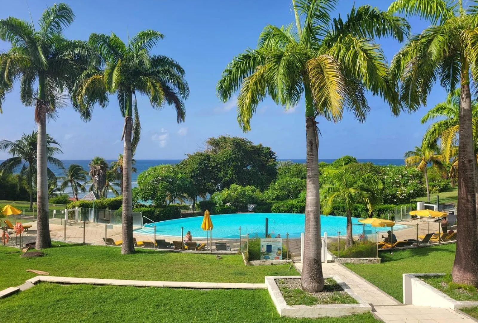 Apartment Superbe Studio Indigo Dans La Partie Privative Village Pierre Et Vacances Sainte-Anne  Guadeloupe